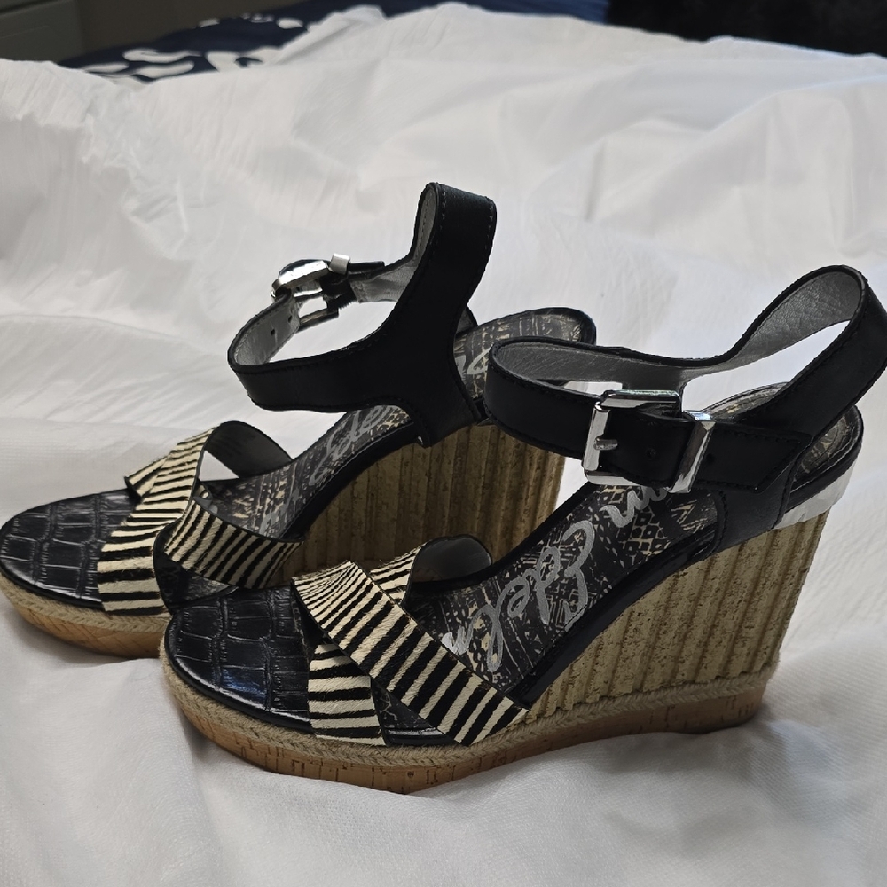Sam Edelman Black and Cream Wedge Sandals